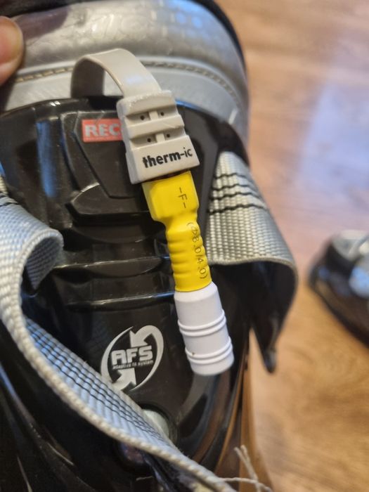 Buty narciarskie Atomic ok 38