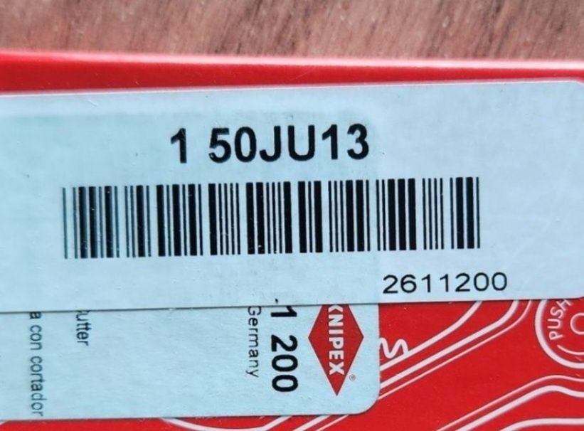 Szczypce Knipex pólokragle 200mm