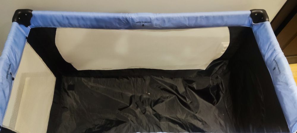 Продам дитячий манеж Hauck Dream N Play Winnie the Pooh travel cot
