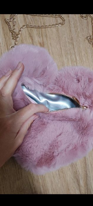 Torba torebka serce miś futerko różowa na łańcuszku nowa włochata