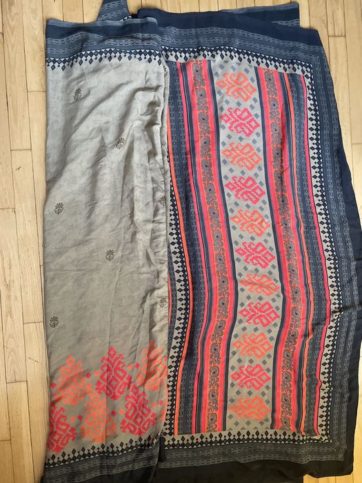 Сарі. Продам свої сарі. Всі в хорошому стані.