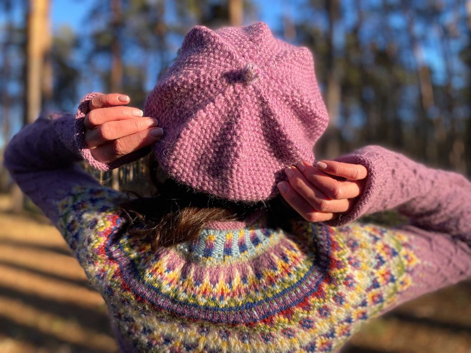 Берет жіночий (шерсть альпаки, мохер, паєтки)