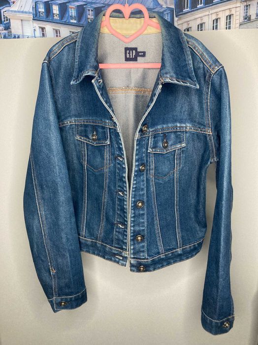 Джинсовая куртка Gap XS - короткая, тёмно-синяя