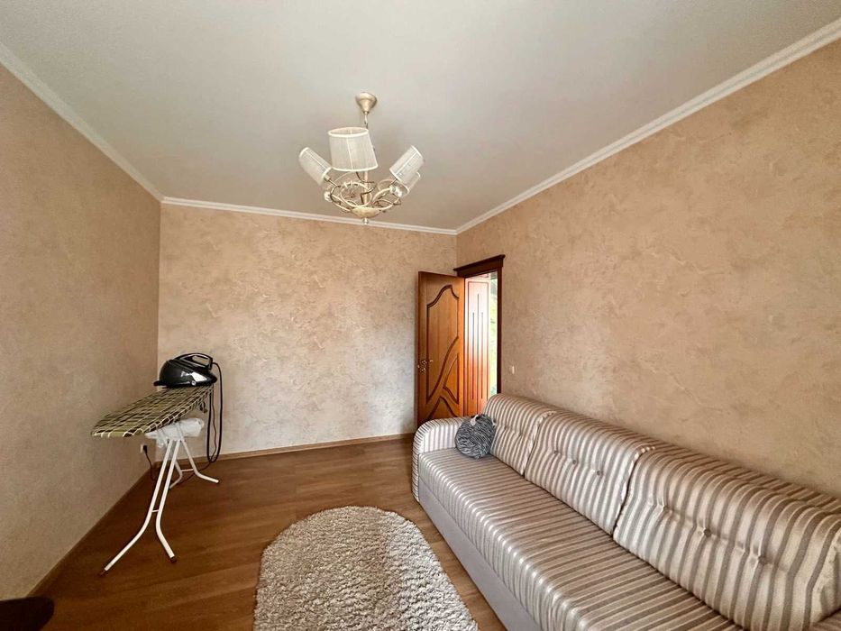 Продам 3 кімнатну квартиру
