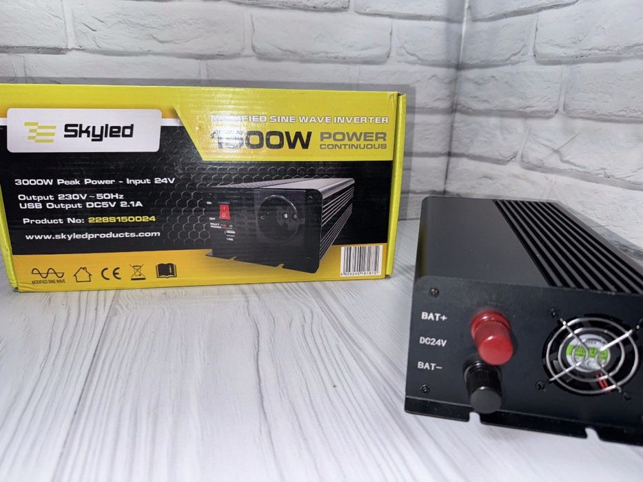 Інвертор skyled 24v/220v 1500w Usb