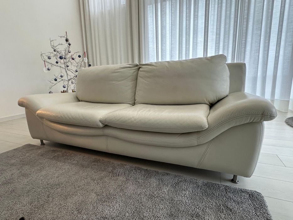 Sofas em Pele em muito bom estado