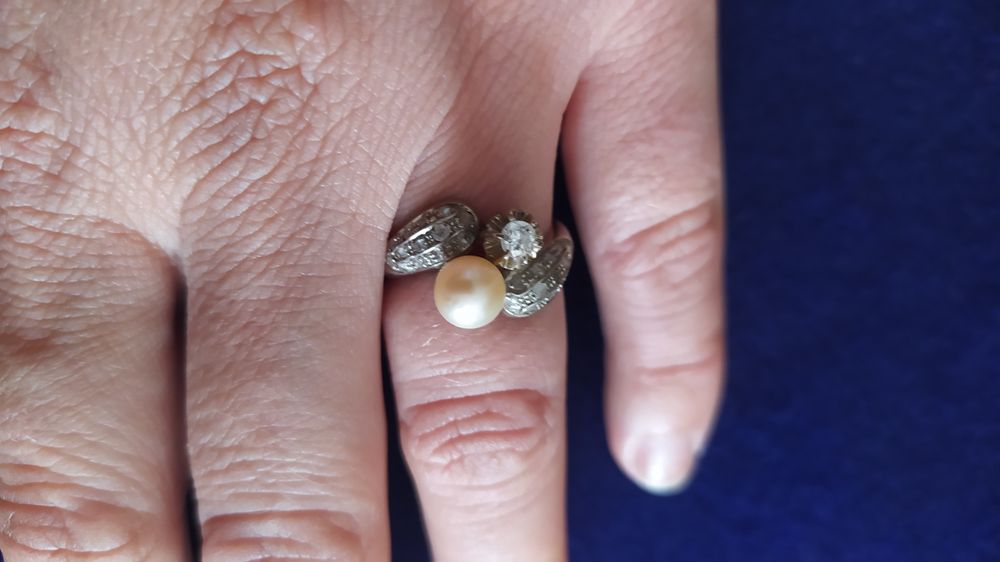 Anél de ouro branco