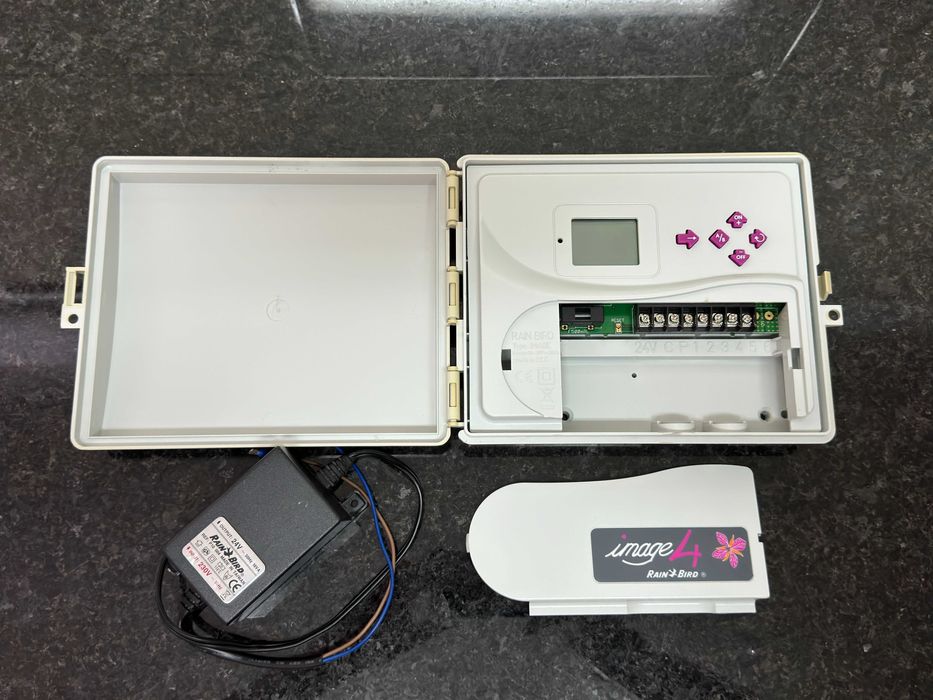 Programador para eletroválvulas 4 zonas Rain Bird image 4