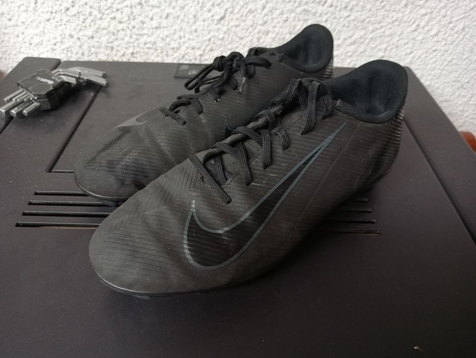 Chuteiras Nike Mercurial Vapor 16