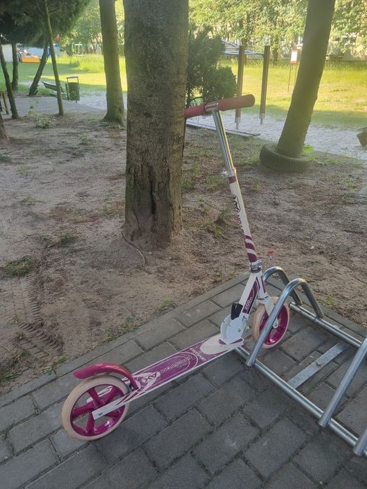 Hulajnoga dla dziewczynki