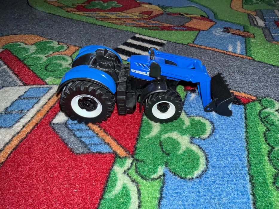 New holand bruder traktor
