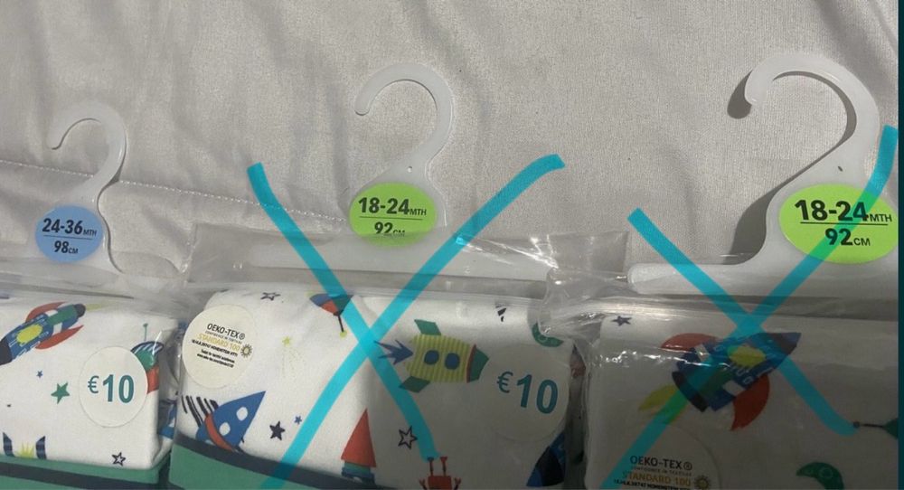 1 Embalagem de bodies de manga curta 24-36meses . Body primark