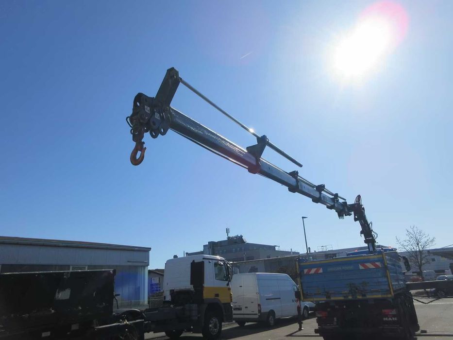 MAN TGS 26.440 - 6X4 Camião Grua Tri-basculante