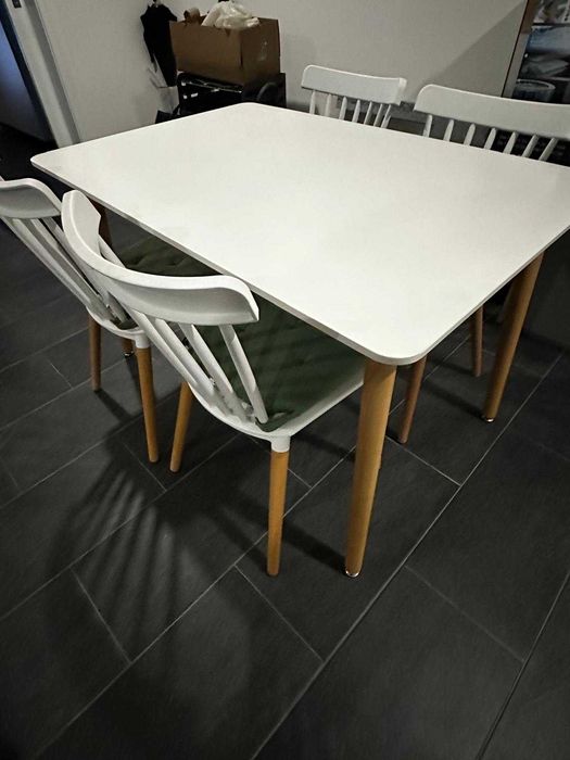 Mesa com cadeiras Sklum Conjunto Royale