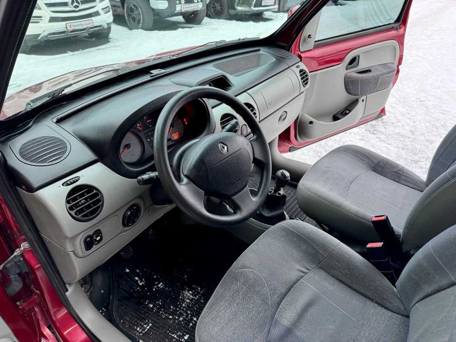 Продам  Renault Kangoo 2005. Можна в розстрочку, під викуп.