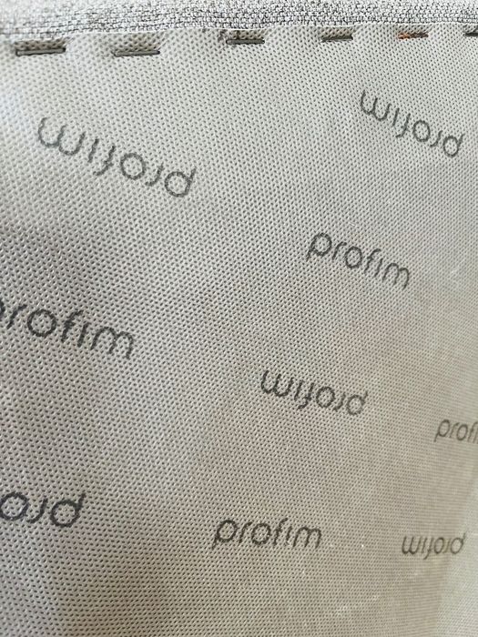 Szara pufa Profim