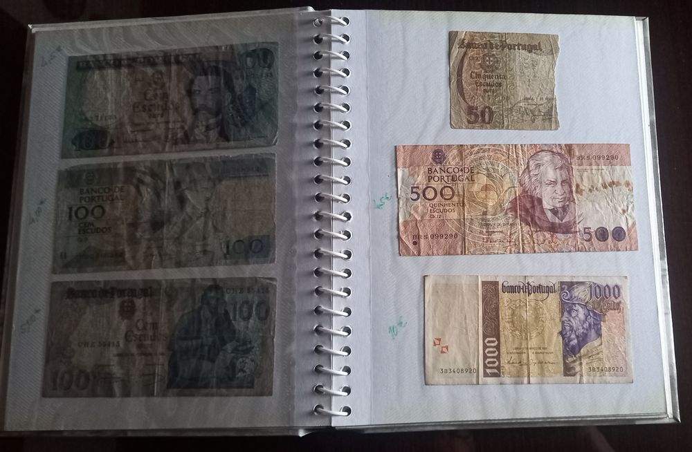 Coleção de Notas Nacionais e Internacionais