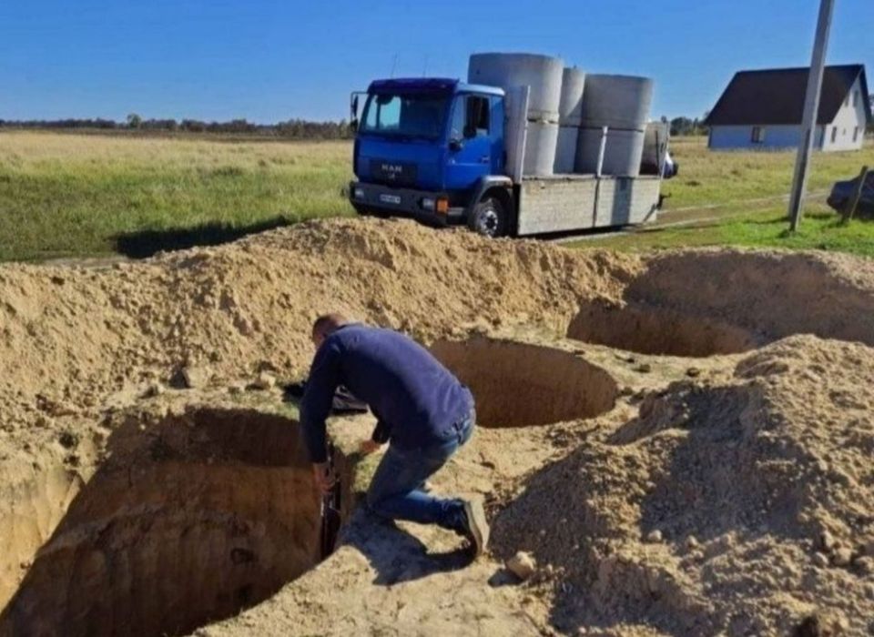 Каналізація в будинку. Копка септика, вигрібної ями с бетонних кілець.