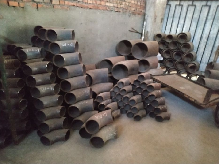 Відвід (отвод, коліно) сталь, новий, діаметри з Ду32/38 до Ду700/720