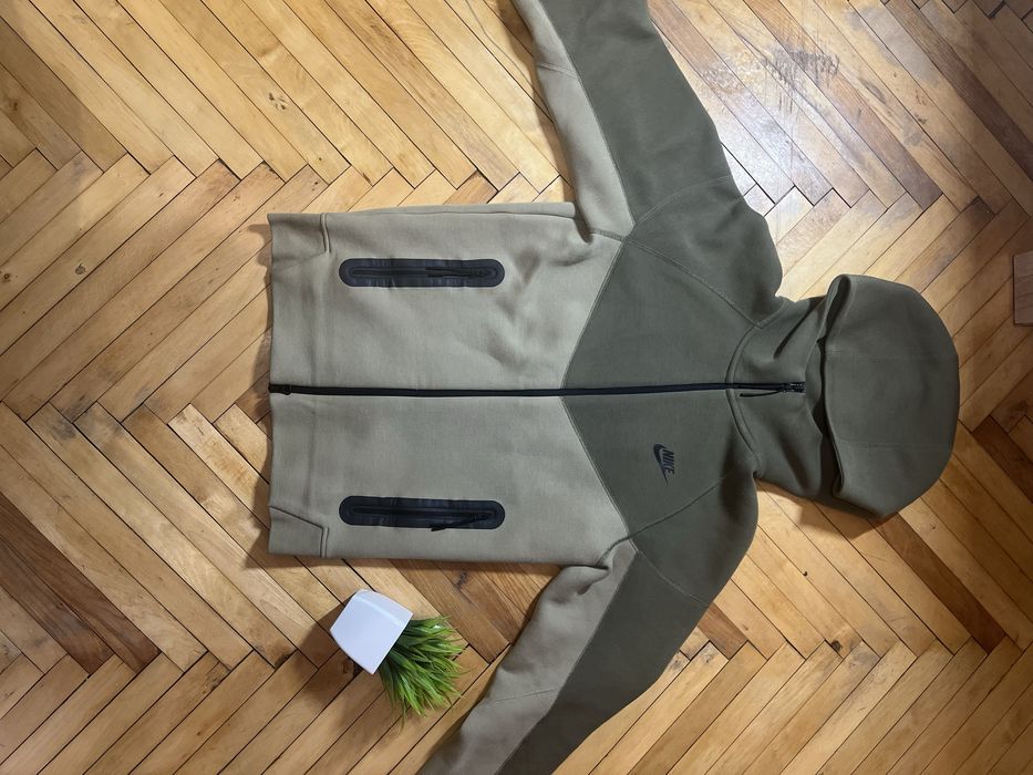 Nike tech fleece