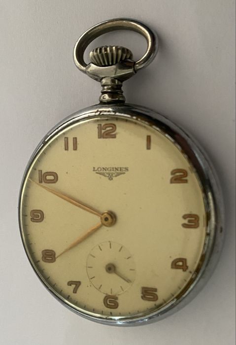 Relógio de bolso Longines.