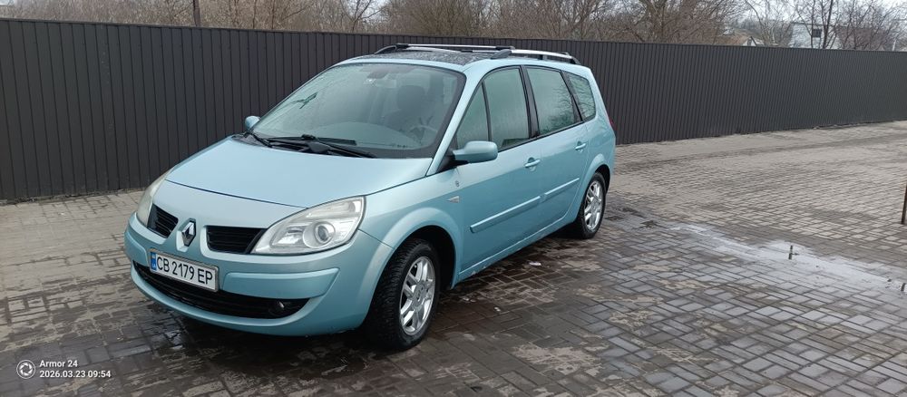 Renault scenic 2 2літри газ-бензин