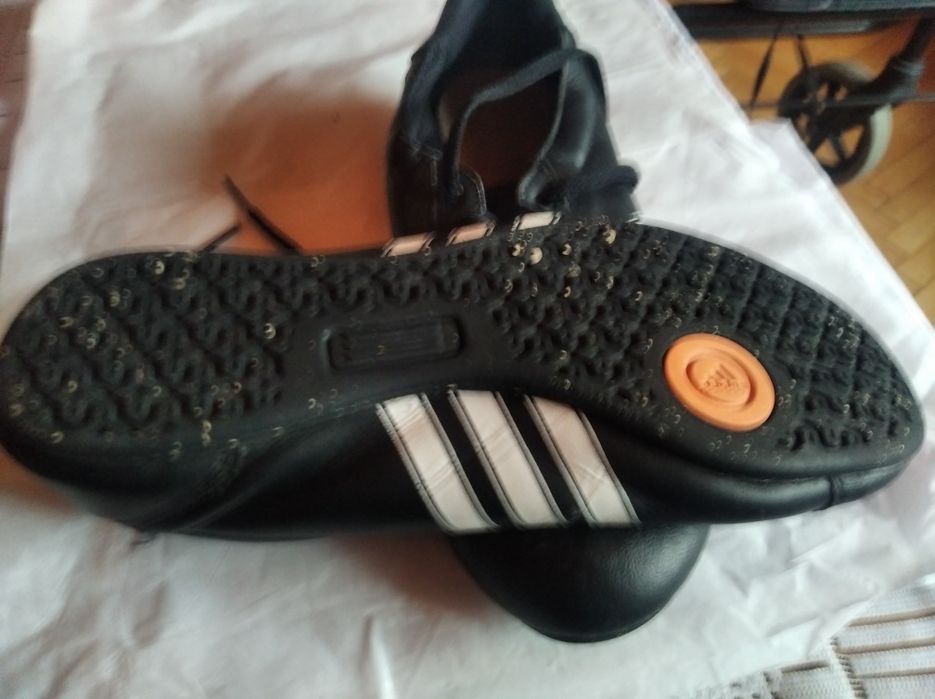 Buty ADIDAS halówki rozm. 38