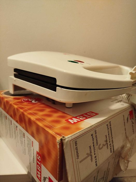 Gofrownica Eldom ST8W Moc 700W