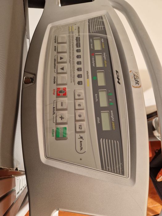 Passadeira BH Fitness PowerWalk – BOM ESTADO – Inclinação Elétrica