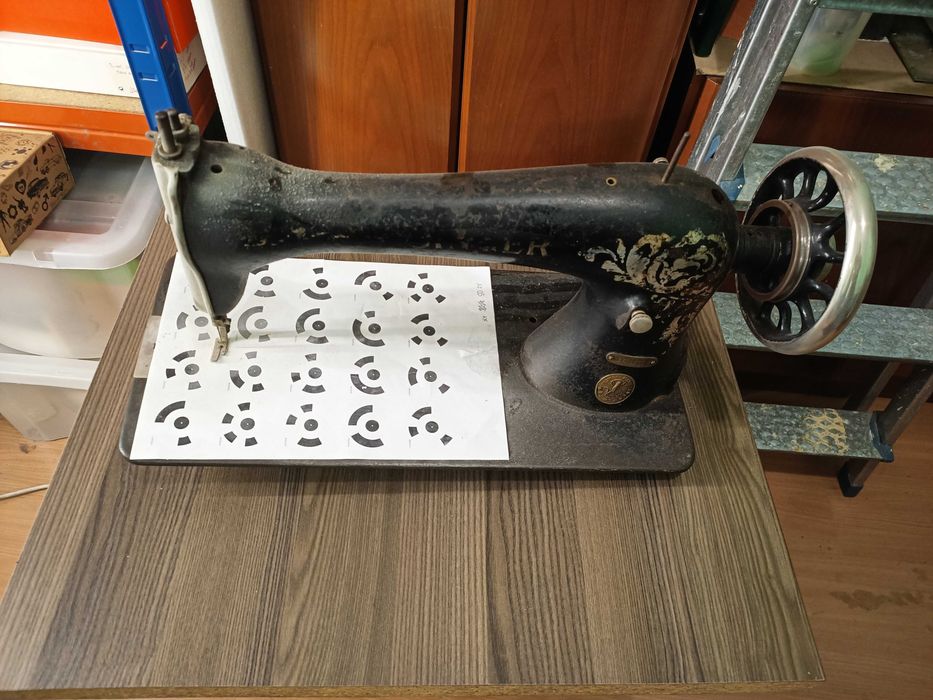 Maquina Costura Singer - 16K33