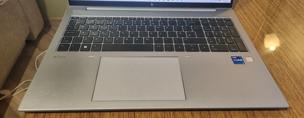 HP zbook firefly 16 g10 I7-13 gen RTX
