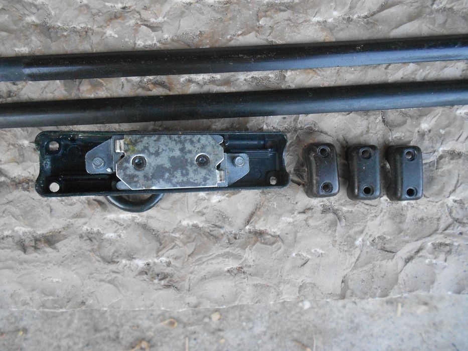 Fechos cremones ferragens janelas portadas madeira antigas - 17 disp