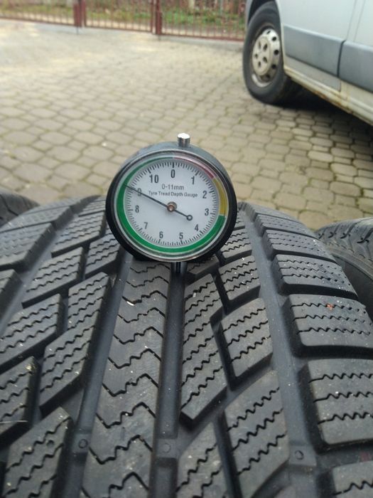 Opony 215/70R16 Zimowe Achilles +7.5mm