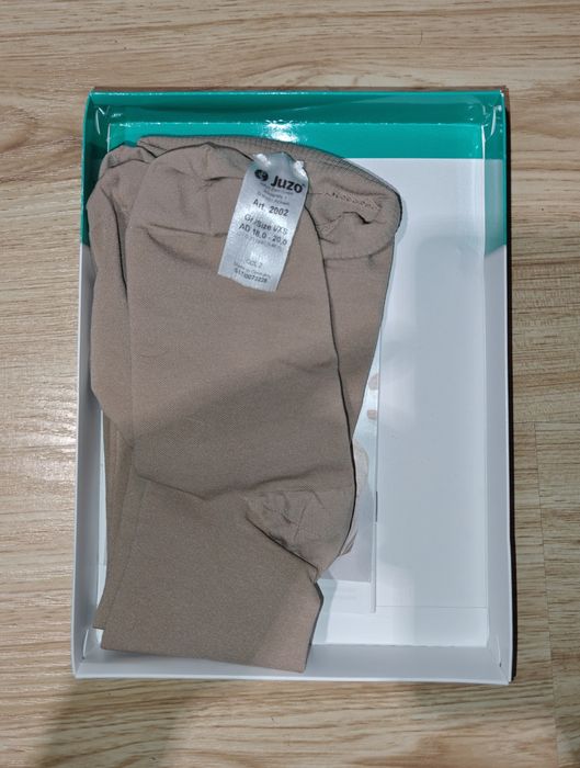 Компресійні панчохи Juzo