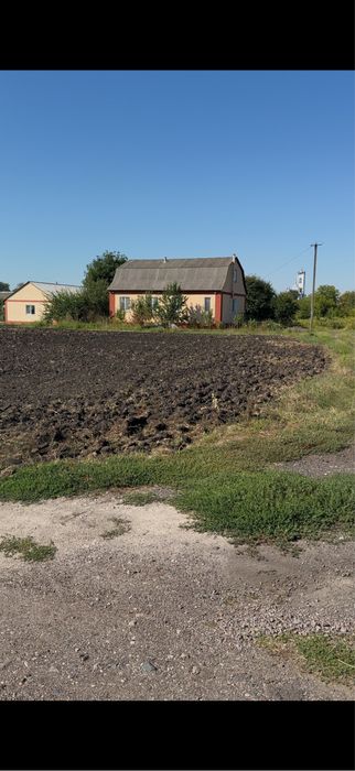 Продаж земельної ділянки с. Мошни (30 соток)