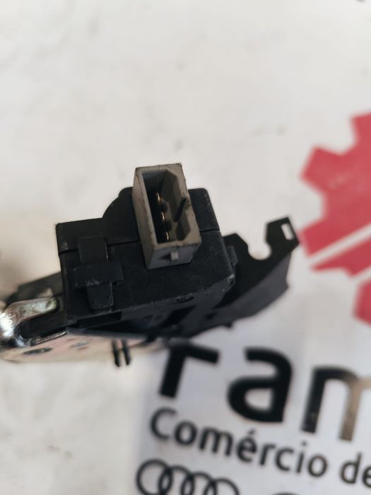 Ficheira Da Mala VW PASSAT CC B6