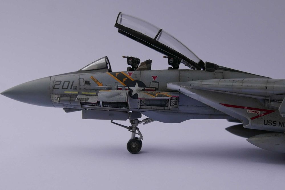 Model F14 Tomcat 1/72 ZŁOŻONY