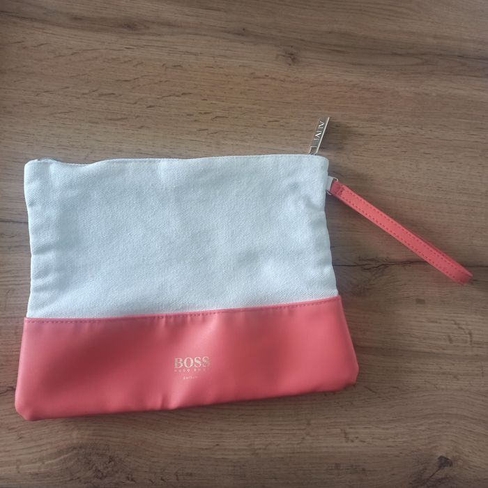 Kosmetyczka Hugo Boss Alive