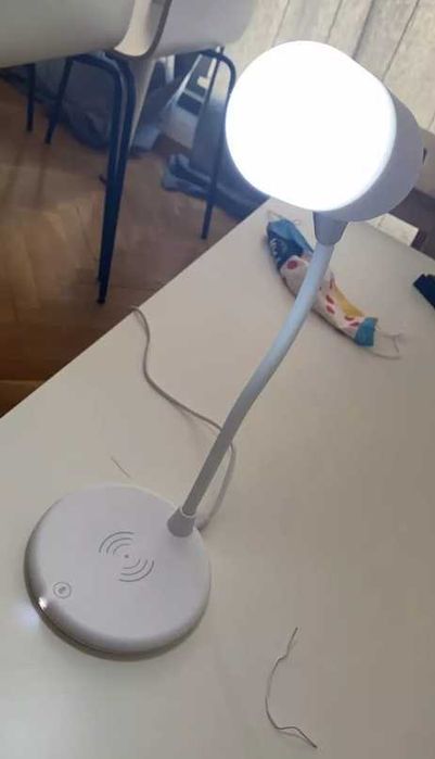 Lamp Speaker + Charger64564264959491120