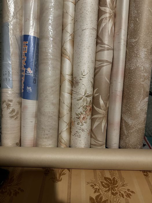 Обои /Шпалери та декор часів СССР / залишки для рукоділля , декору