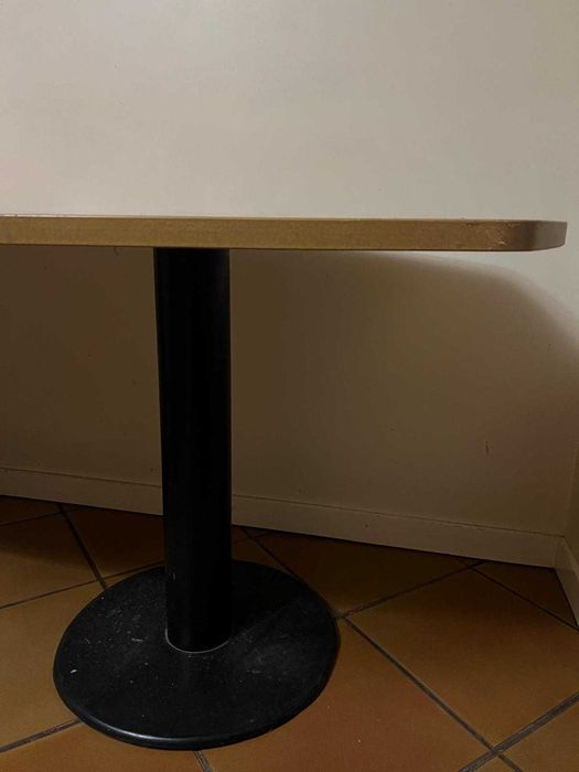 Mesa de Reuniões