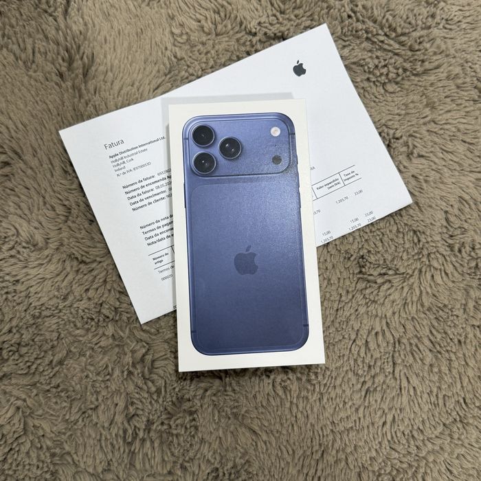 iPhone 17 Pro Max 256GB Deep Blue ( Azul escuro) Novo Selado c/ Fatura e Garantia
