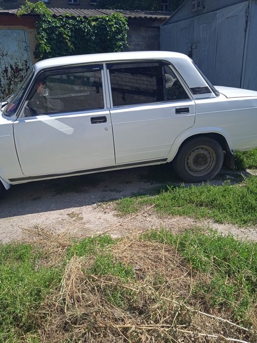 Продам автомобиль ВАЗ 2105