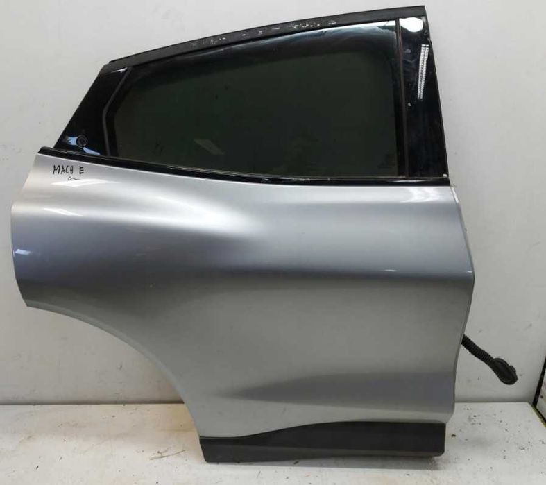 Ford Mustang Mach-E GT мач-е Дверь передняя левая правая задняя в цвет