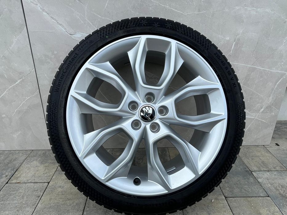Nowe Koła Felgi 18" 5x100 Skoda Oryginał Opony  Zimowe 215/45/18