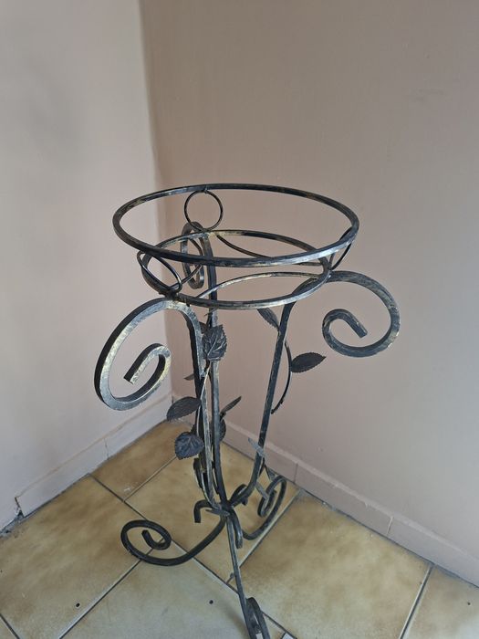 Kwietnik, stojak metalowy