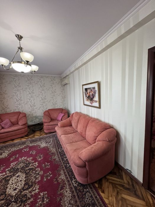 Продаётся 2 ком.кв.ул. Запорожская в Александровском районе!