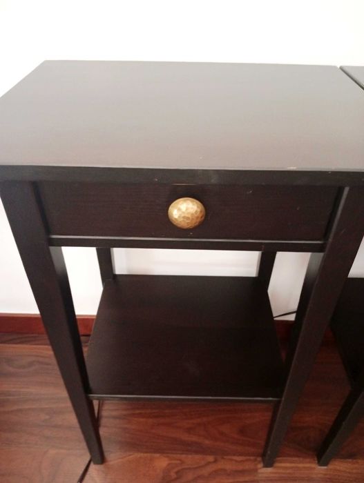 Vendo mesas de cabeceira Hemnes (IKEA)