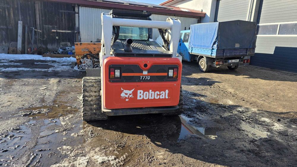 BOBCAT T770 ładowarka