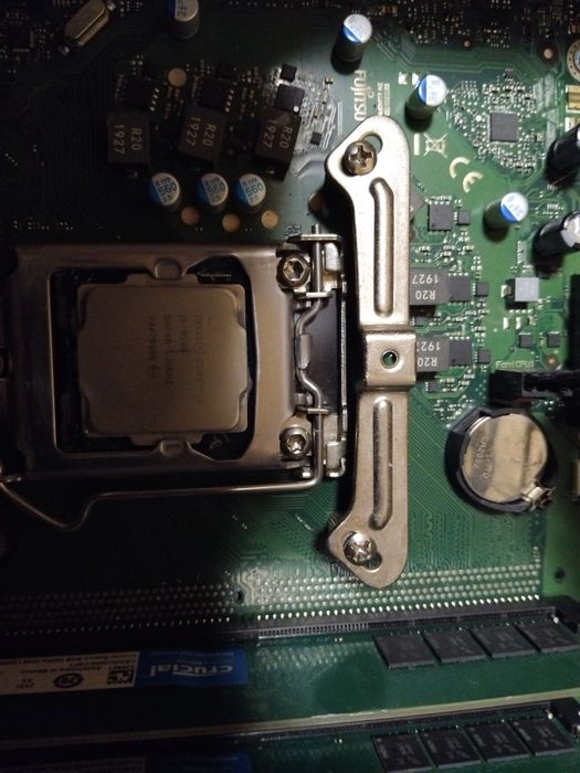 Intel core i5 9500 (терміново)